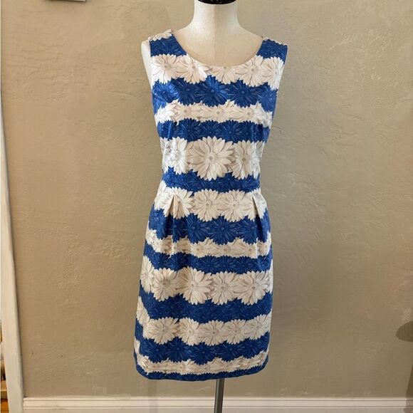 Talbots Floral Blue and White Daisy Sleeveless Dress Sz 10 petite - Picture 4 of 9